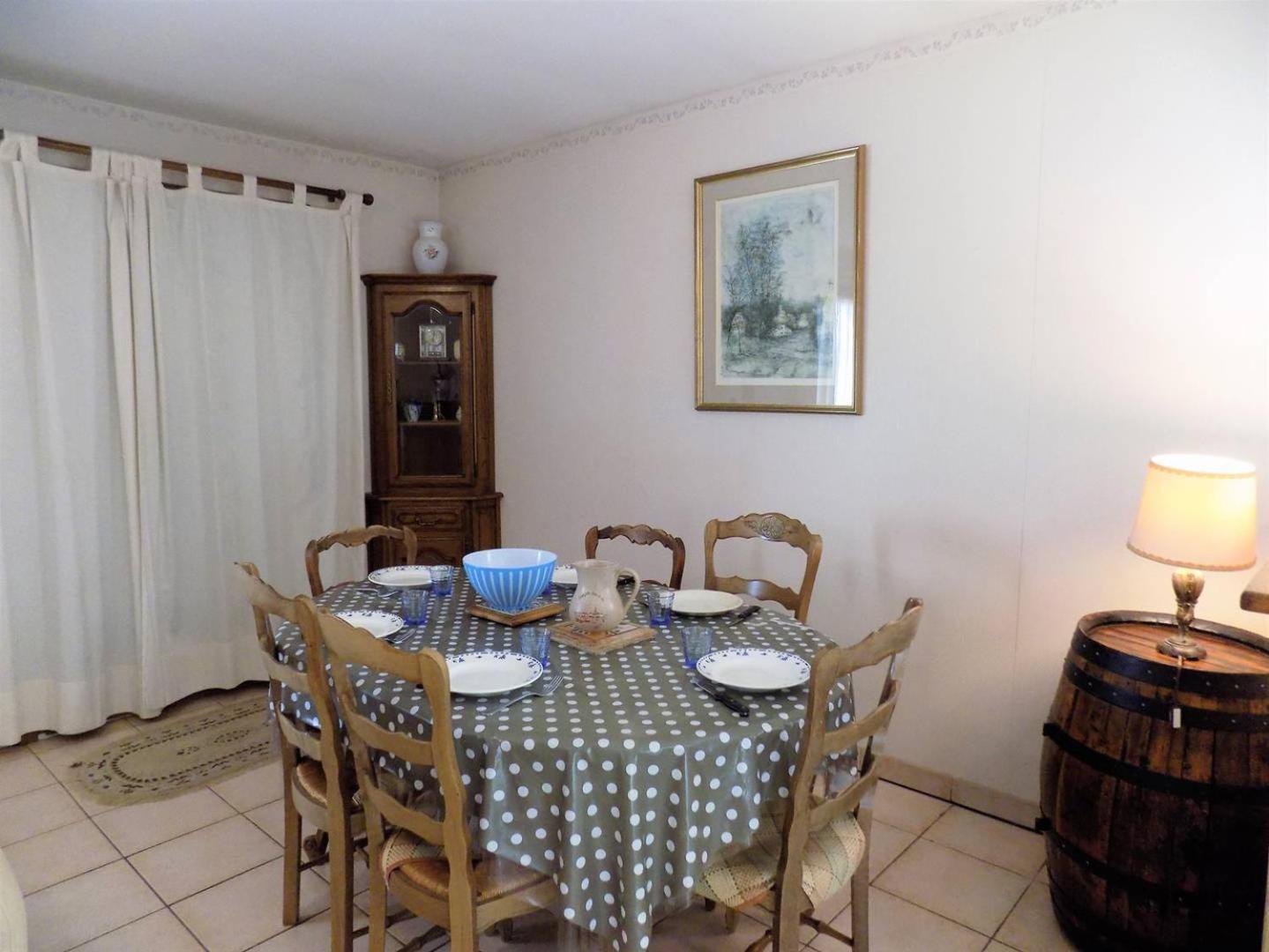 Royan - Maison De Plain-Pied Avec Jardin Clos - Quartier Residentiel Exterior foto